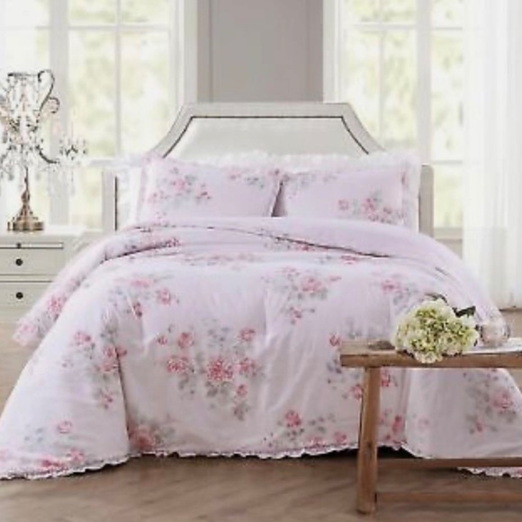 Simply Shabby Chic 3 piece king set Misty Rose ruffled comforter shams Target - Picture 12 of 12